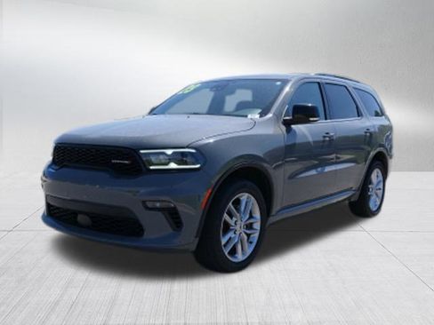 Used 2023 Dodge Durango GT image 7