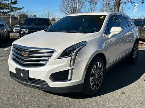 Used 2017 Cadillac XT5 Premium Luxury image 3