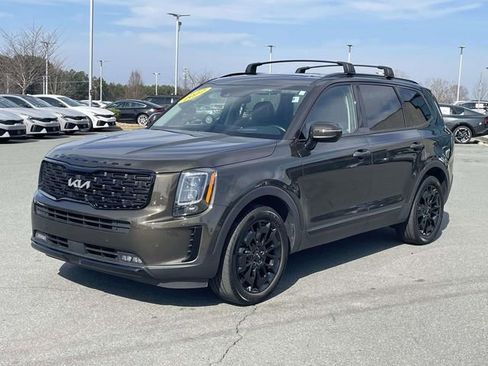 Certified 2022 Kia Telluride SX w/ SX Prestige Package image 10