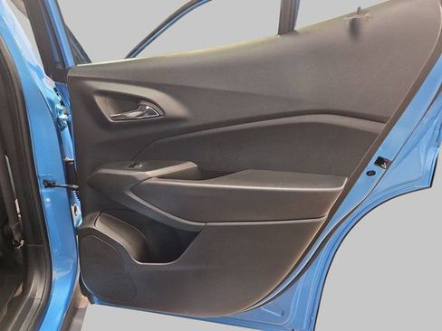 New 2026 Chevrolet Trax LT w/ Sunroof Package FWD image 13