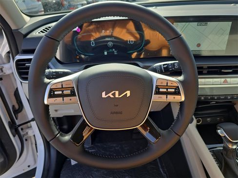 New 2025 Kia Telluride S image 34