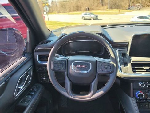 Certified 2023 GMC Yukon AT4 w/ AT4 Premium Package image 18