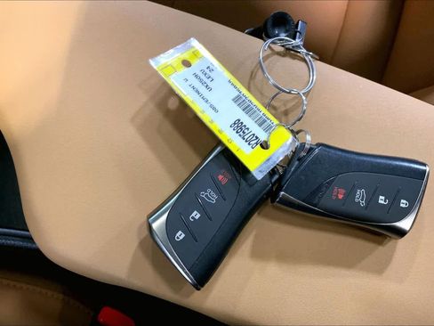 Certified 2024 Lexus UX 250h Premium image 14