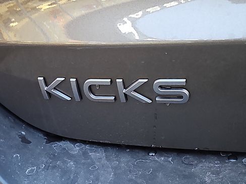 New 2026 Nissan Kicks SR w/ Cold Weather Package image 20