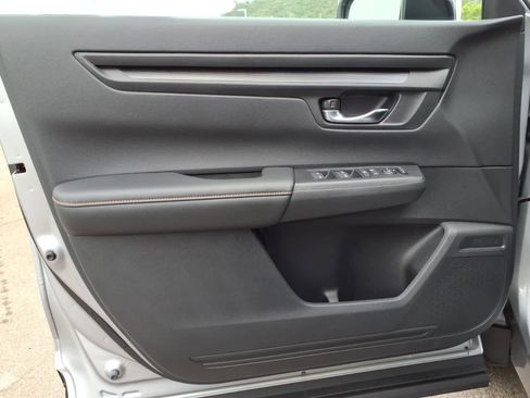 Used 2026 Honda CR-V Sport image 13