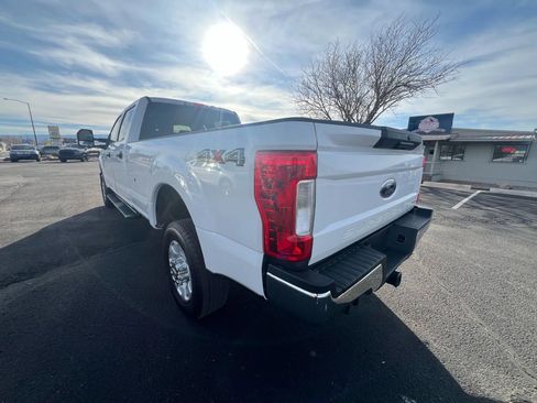 Used 2017 Ford F350 XLT image 8