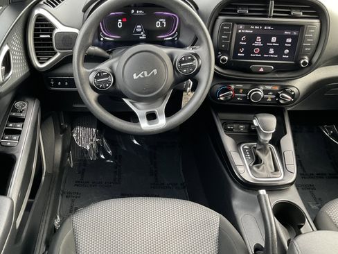 Used 2024 Kia Soul LX w/ Option Group 015 image 20