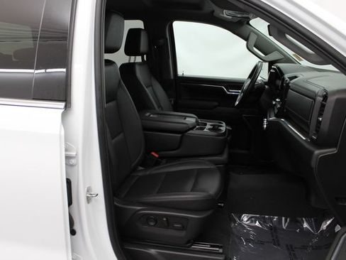Used 2024 GMC Sierra 1500 SLT AWD/4WD image 28