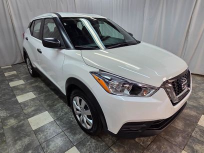 Used 2020 Nissan Kicks S