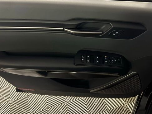 Used 2024 Kia EV9 Light Long Range image 21