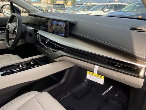 New 2026 Nissan Murano SL image 10