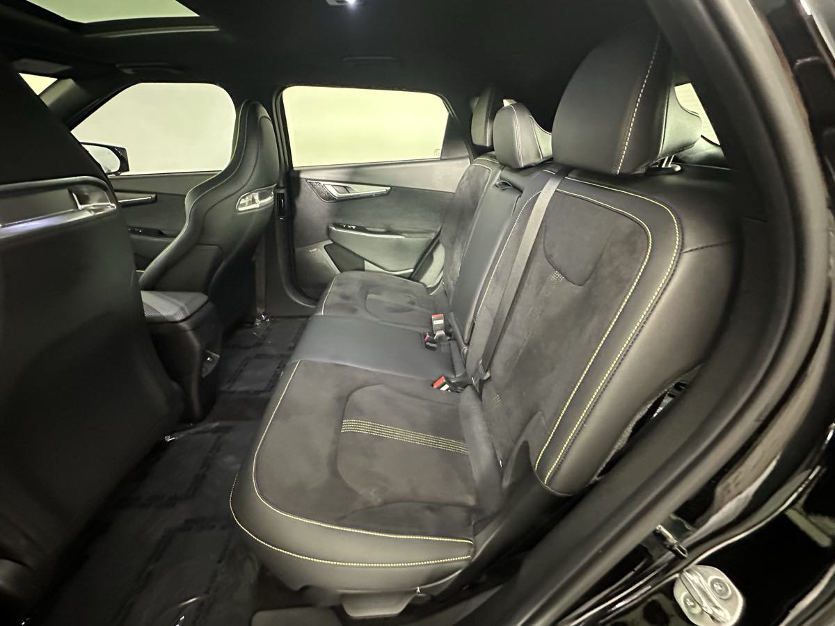 Used 2024 Kia EV6 GT AWD/4WD image 27
