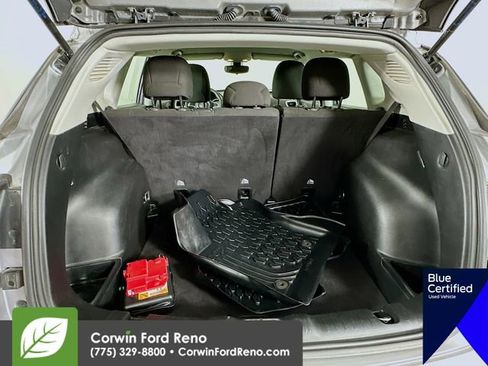 Used 2020 Jeep Compass Sport image 29