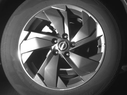 Used 2025 Nissan Rogue SV image 15