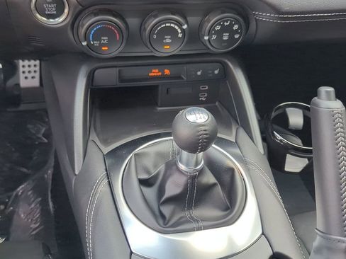 New 2026 MAZDA MX-5 Miata Club w/ Interior Package RWD image 16