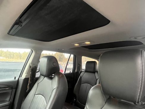Used 2017 Buick Enclave Premium w/ Experience Buick Package AWD/4WD image 7