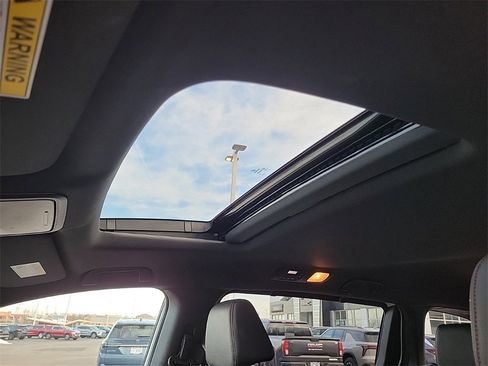 Used 2023 Honda Odyssey Sport image 31