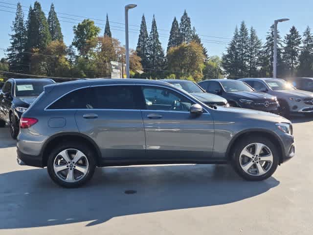Used 2019 Mercedes-Benz GLC 300 4MATIC image 9