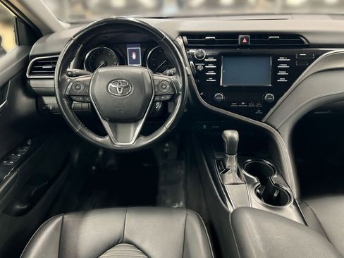 Used 2019 Toyota Camry SE image 20