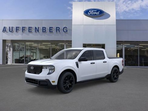 New 2025 Ford Maverick XLT w/ XLT Luxury Package AWD/4WD image 1