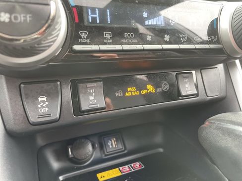 Certified 2023 Toyota RAV4 XSE image 34