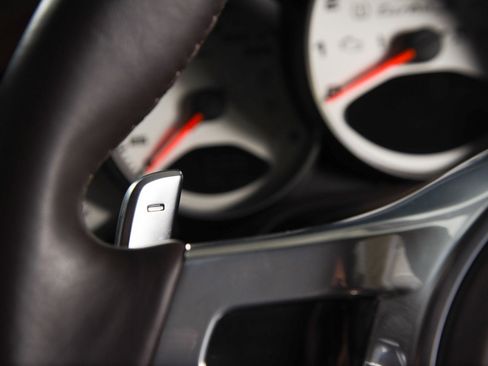 Used 2011 Porsche 911 Turbo S image 33