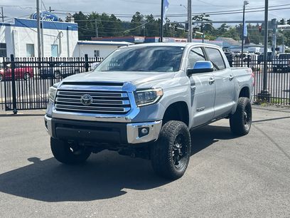 Used 2019 Toyota Tundra Limited w/ Limited Premium Package