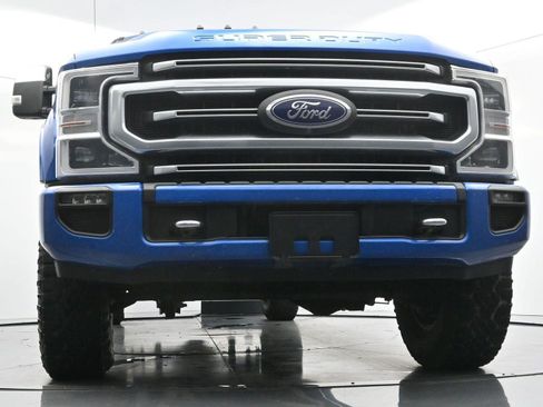 Used 2021 Ford F250 Platinum w/ Tremor Off-Road Package AWD/4WD image 46