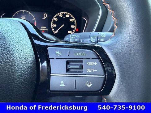 Certified 2025 Honda Pilot Sport image 34