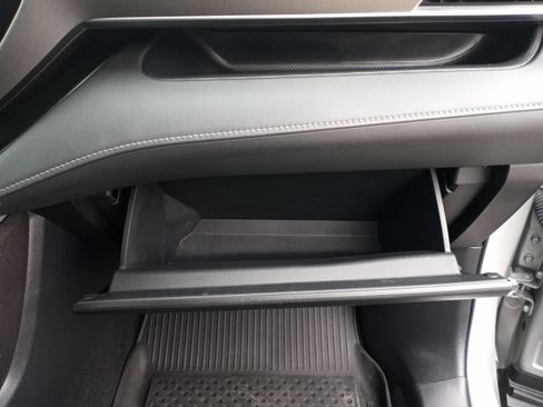 Used 2023 Toyota Highlander XLE image 40