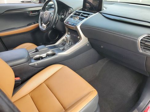 Used 2019 Lexus NX 300 FWD image 33