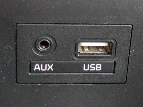 Used 2017 Kia Forte LX image 18