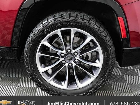 Used 2022 Jeep Wagoneer Series II w/ Premium Group I AWD/4WD image 39