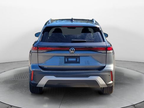 New 2026 Volkswagen Tiguan SE FWD image 6
