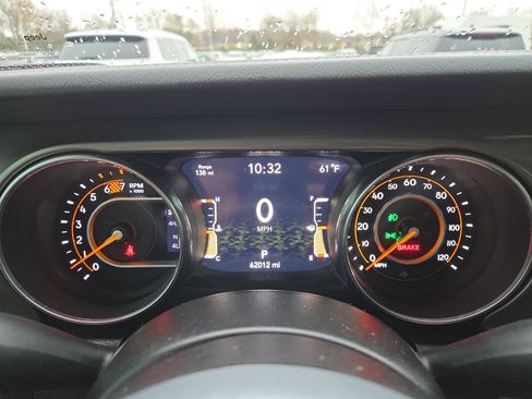 Certified 2023 Jeep Wrangler Sahara image 13