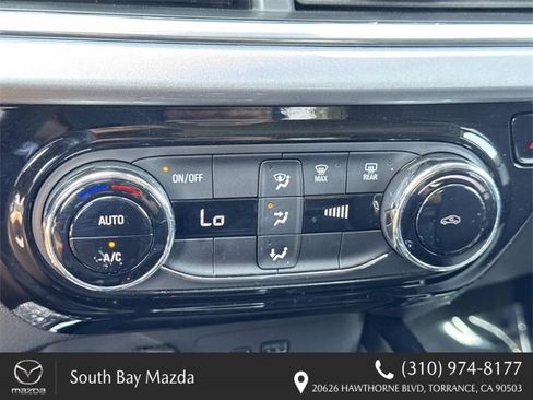 Used 2024 Chevrolet Trax LT image 29