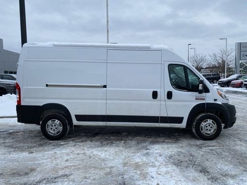 Used 2021 RAM ProMaster 2500 w/ Interior LED Lighting Group image 2