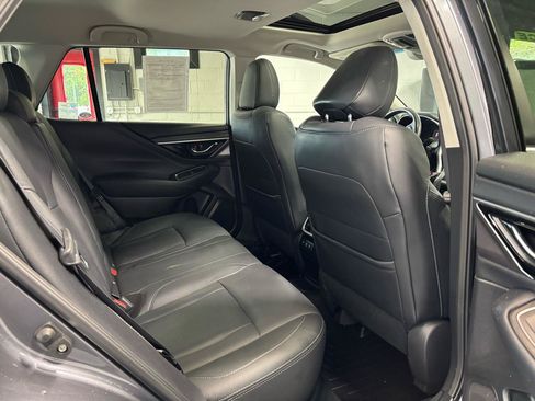 Used 2022 Subaru Outback Limited XT AWD/4WD image 14