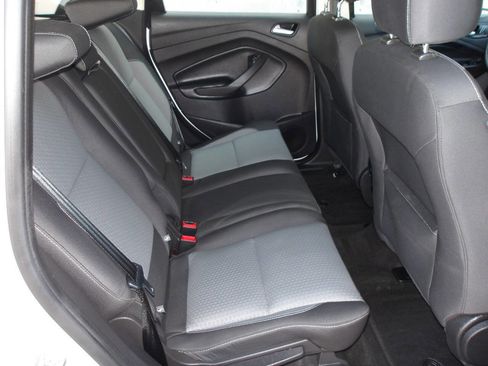 Used 2017 Ford C-MAX SE image 23