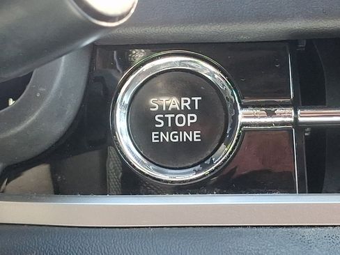Used 2022 Mitsubishi Outlander SE FWD image 23