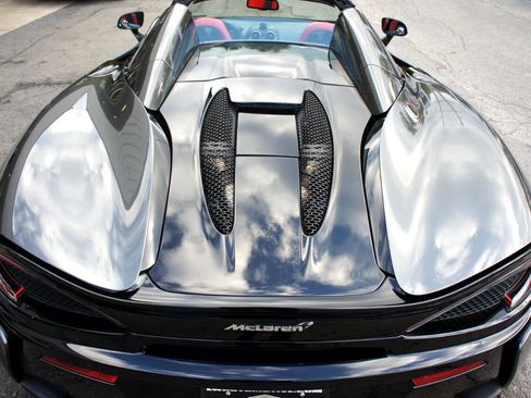 Used 2019 McLaren 570S Spider image 44