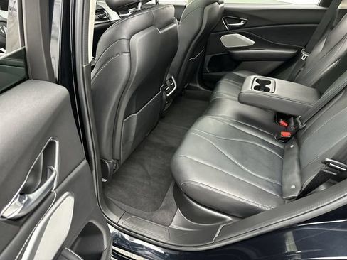 Used 2024 Acura RDX SH-AWD w/ Technology Package image 23