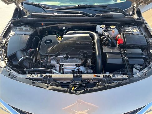 Used 2024 Chevrolet Malibu LT image 36