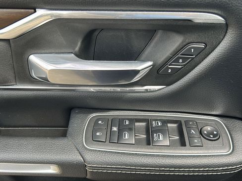 Used 2021 RAM 1500 Laramie w/ Laramie Southwest Edition RWD image 10
