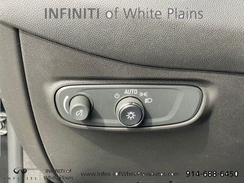Used 2022 Chevrolet Equinox LT AWD/4WD image 14