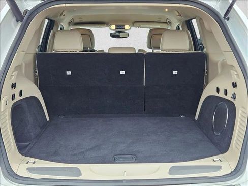 Used 2019 Jeep Grand Cherokee Limited image 6