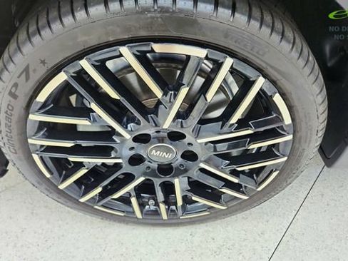 Used 2025 MINI Cooper S FWD image 47