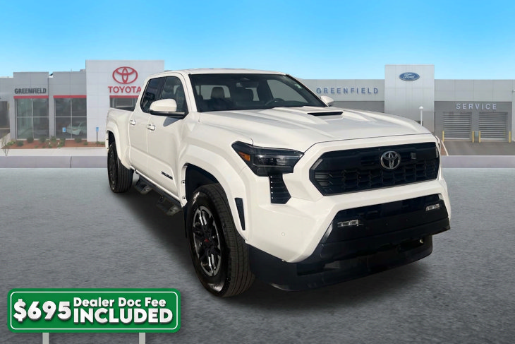 Used 2024 Toyota Tacoma TRD Sport w/ TRD Sport Upgrade Package AWD/4WD image 1