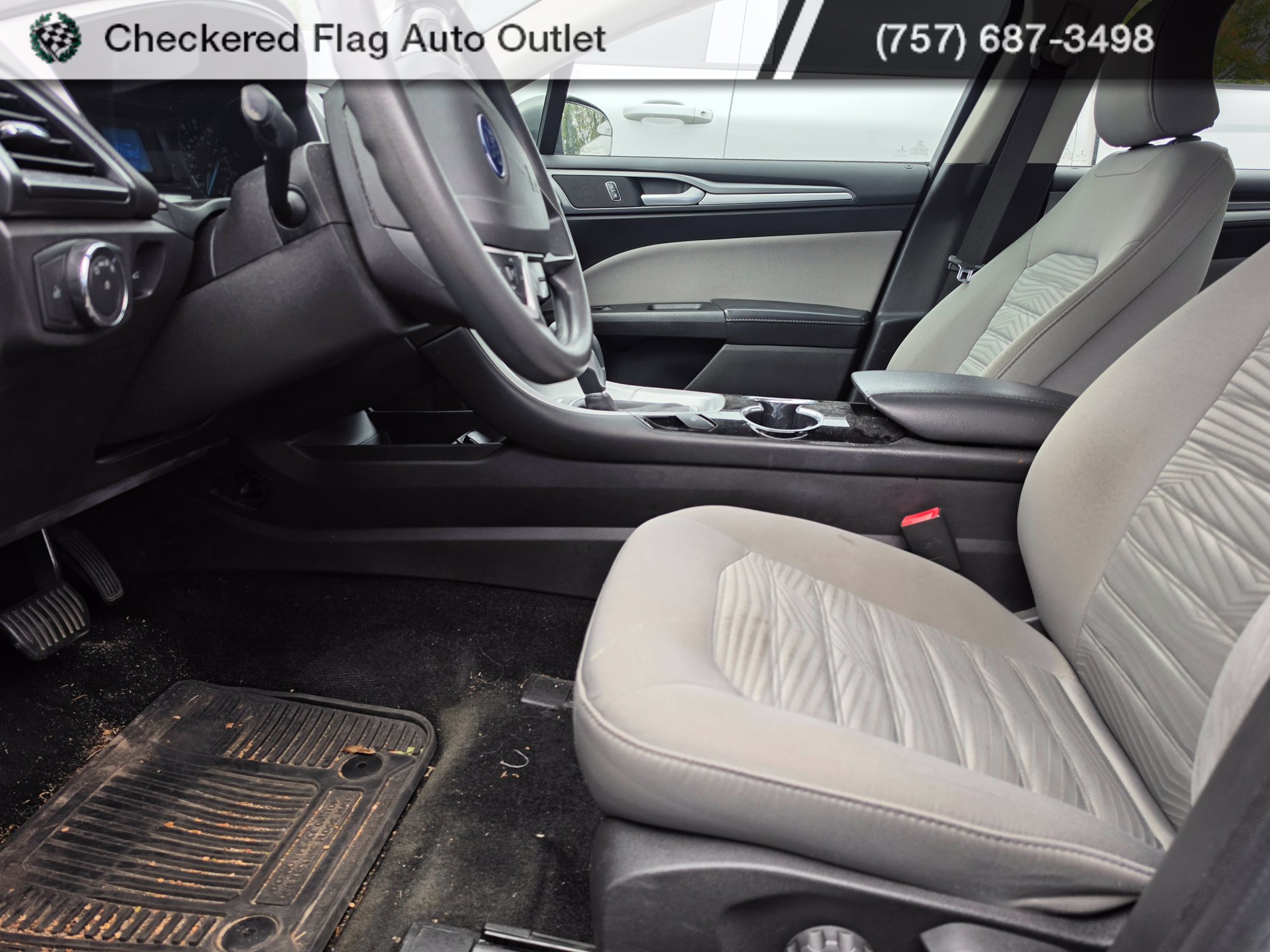 Used 2016 Ford Fusion S FWD image 8