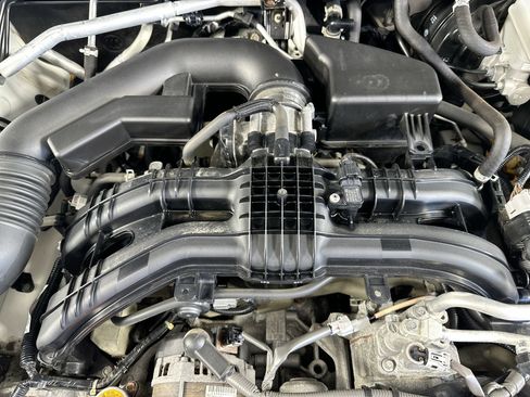 Used 2021 Subaru Crosstrek 2.0i Premium w/ Popular Package #5 image 28